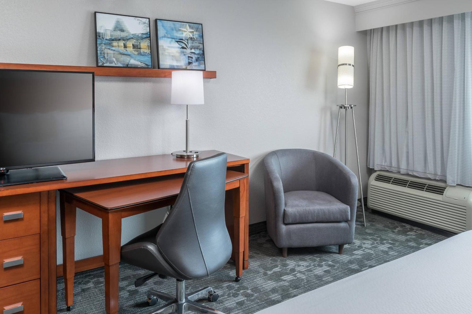Courtyard By Marriott Austin Parmer Tech Ridge Eksteriør bilde